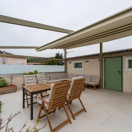 Apartment Deluxe 4, With Rooftop Terrace And Breathtaking Views Asini (Argolis)